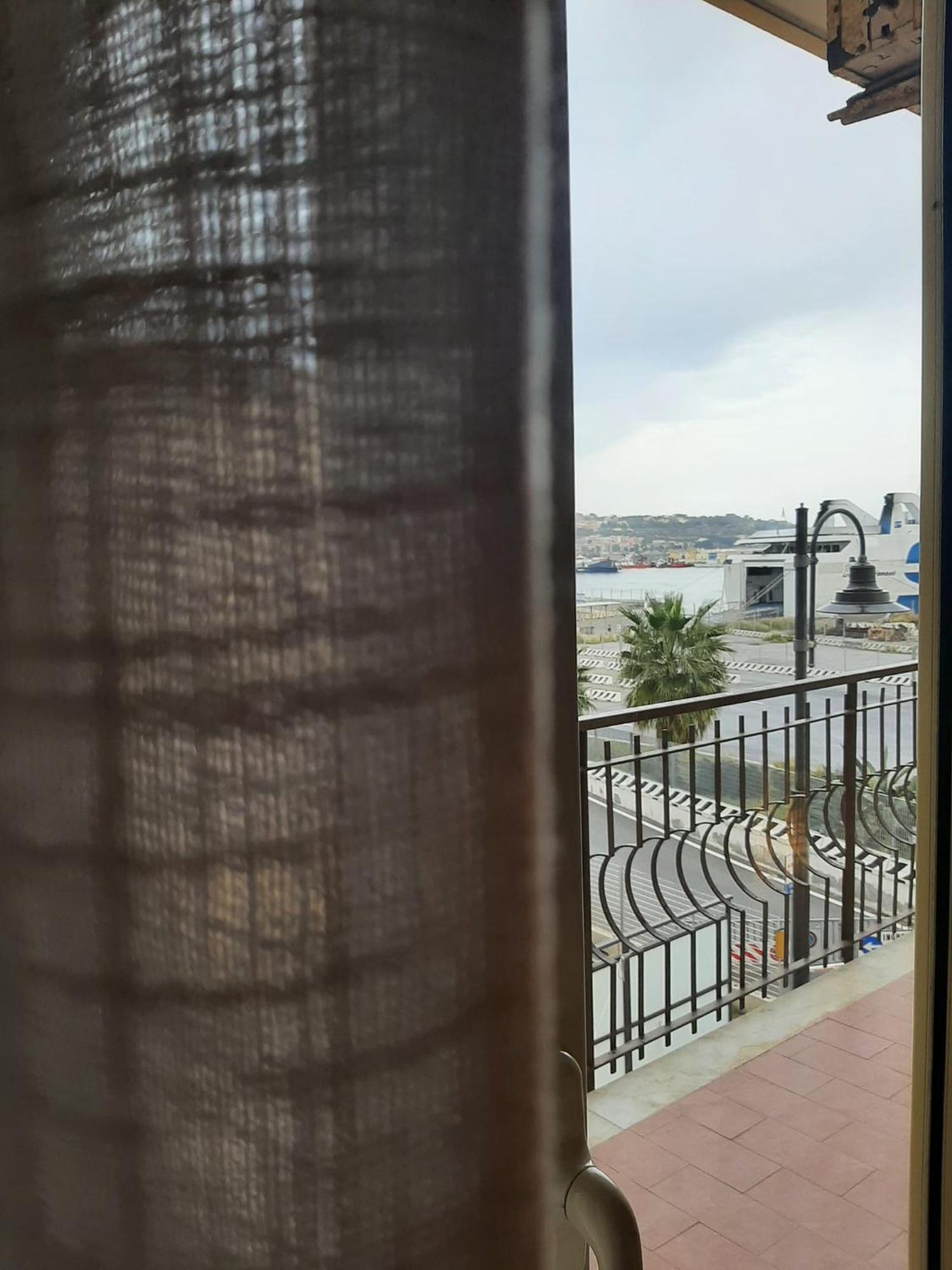 Baaria Porto Rooms มิลาซโซ ภายนอก รูปภาพ