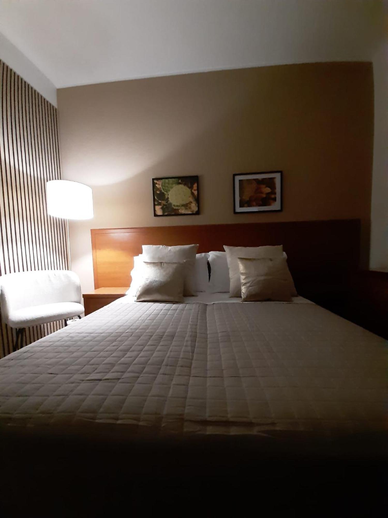 Baaria Porto Rooms มิลาซโซ ภายนอก รูปภาพ