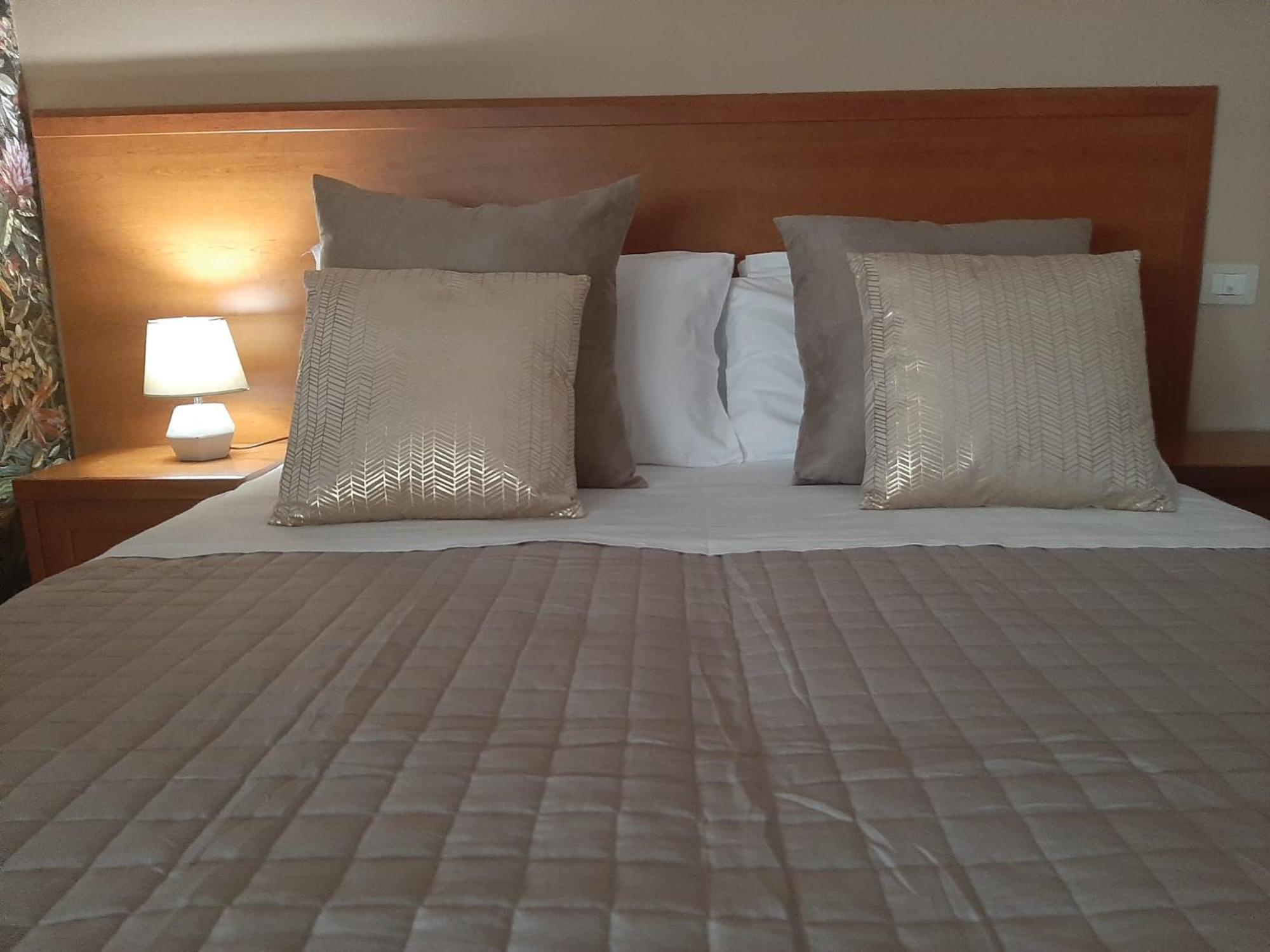 Baaria Porto Rooms มิลาซโซ ภายนอก รูปภาพ