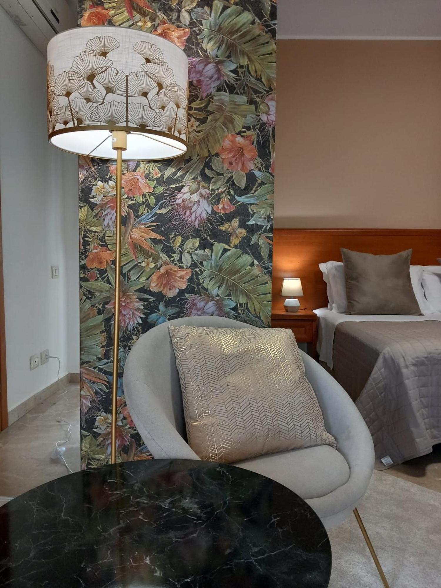 Baaria Porto Rooms มิลาซโซ ภายนอก รูปภาพ